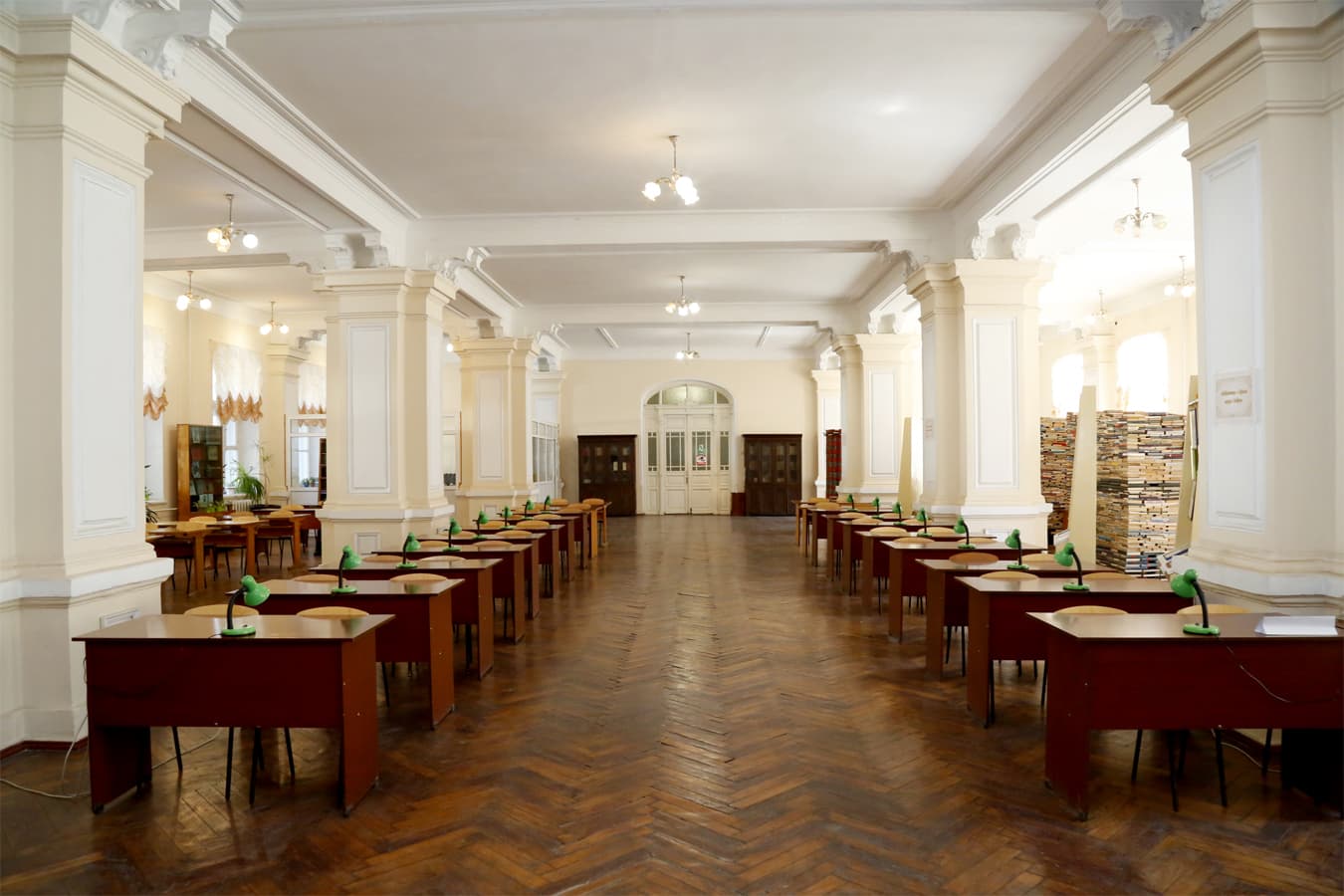 Про бібліотеку